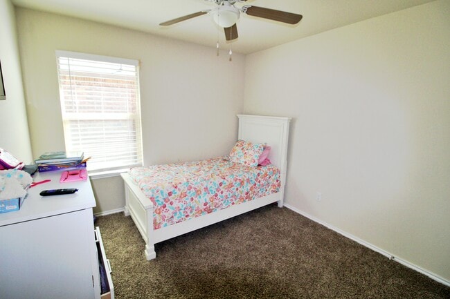 Photo - 2708 Risinger Rd