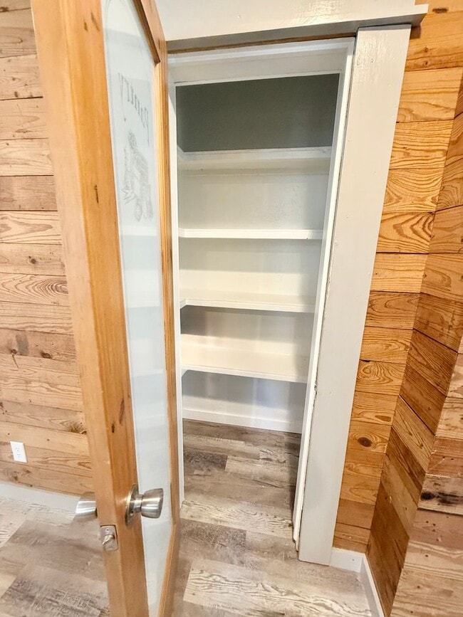 Photo - 402 Bonner St