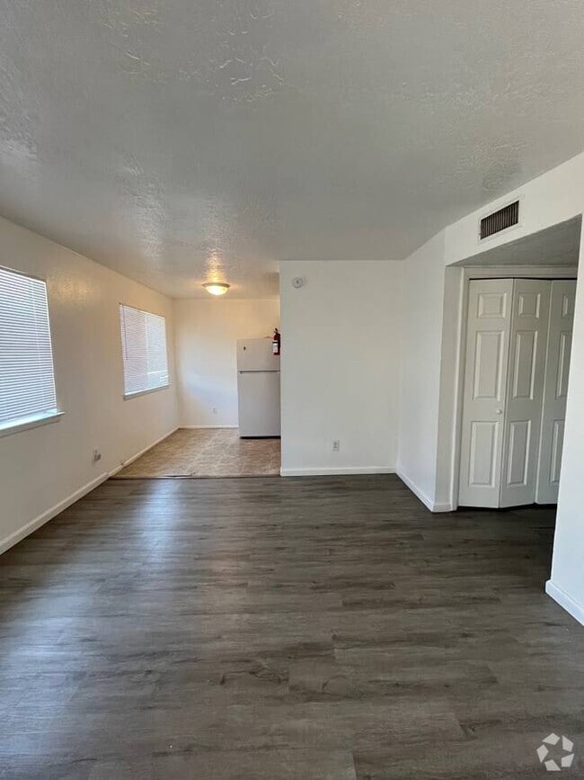 Building Photo - 116 Dallas St SE Unit C Rental