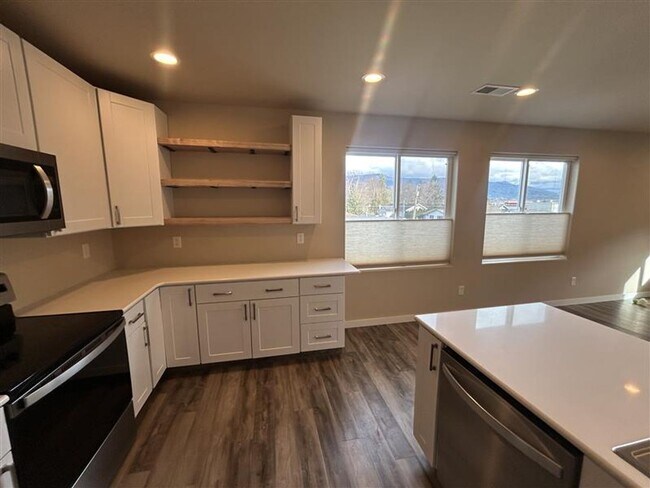 Photo - 211 Baker St Unidad 211 Baker St  C