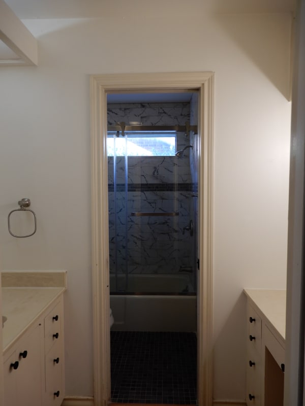 Photo - 609 N McColl Cir