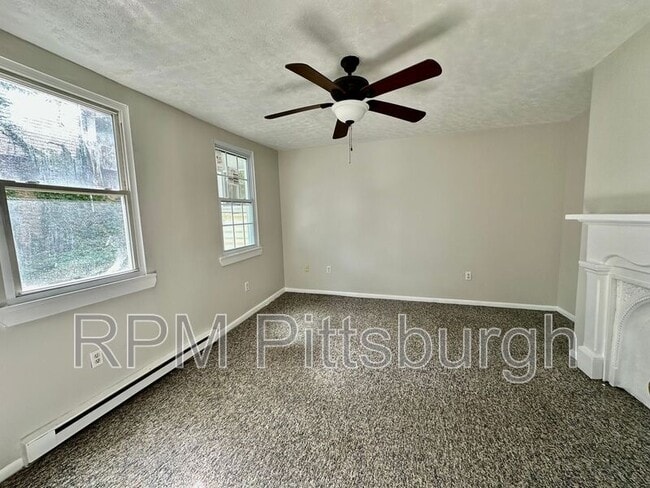 Photo - 2709 Josephine St