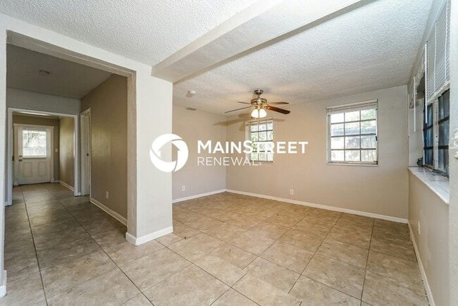 Photo - 3 Bedroom Pet-Friendly Home in West Park, ...