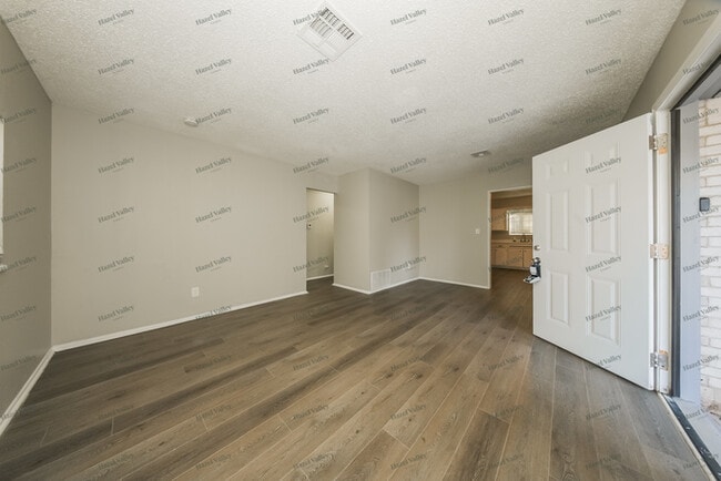 Photo - 3316 SW 51st St