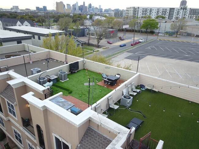 5609 Lindell Ave Unit 3