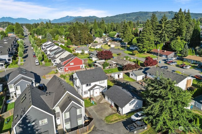 Photo - 15651 179th Ave SE Townhome