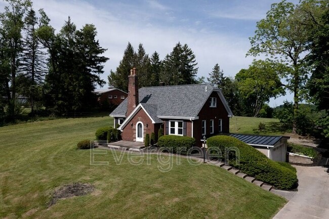 2699 Conway Wallrose Rd