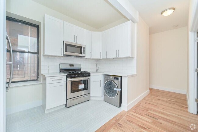 Building Photo - 4 bedroom in NEW YORK NY 10031 Unit 27 Rental