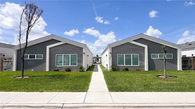 Building Photo - 1421 E Hibiscus Ave Unit 2 Rental