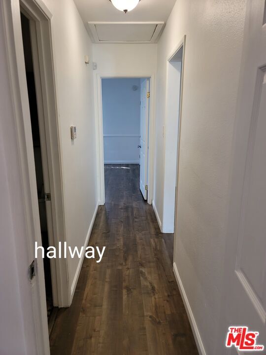 Photo - 10333 Hillview Ave House