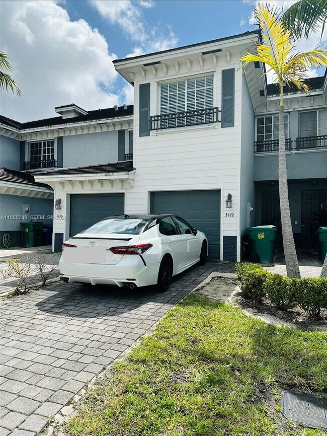 Photo - 3442 NW 13th St