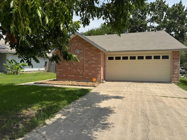 Photo - 8214 Spring Town St