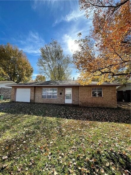 Building Photo - 1909 Theodore Dr Rental