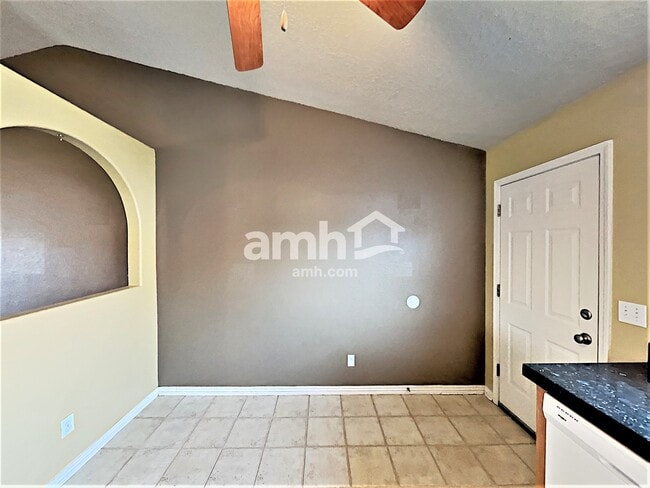 Photo - 11845 Curlew Cir