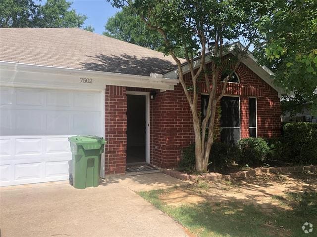 Building Photo - 7502 Yorkmeadow Dr Rental