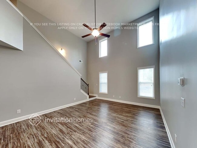 Photo - 464 Wood Point Way