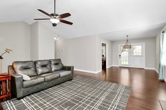 Photo - 105 Antelope Dr