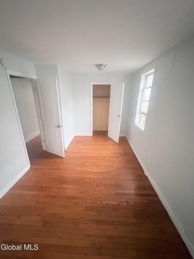 Photo - 356 2nd St Unit 2