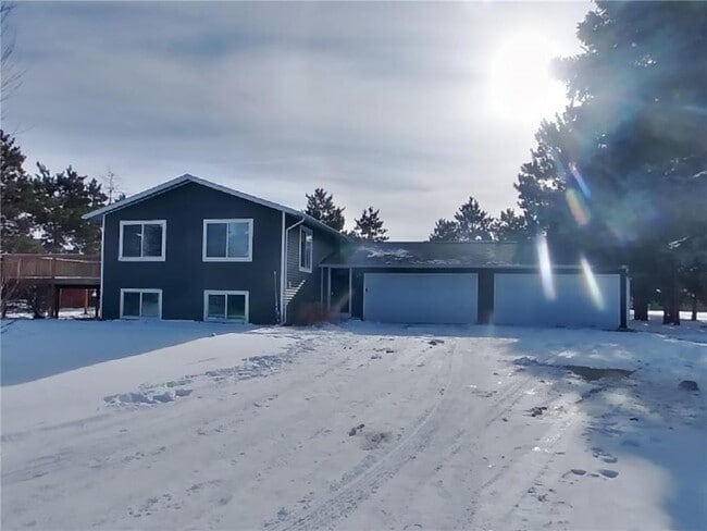 Building Photo - 14307 89th St NE