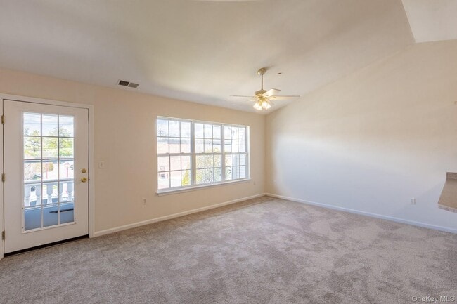 Photo - 316 Flurry Ln Unit 316