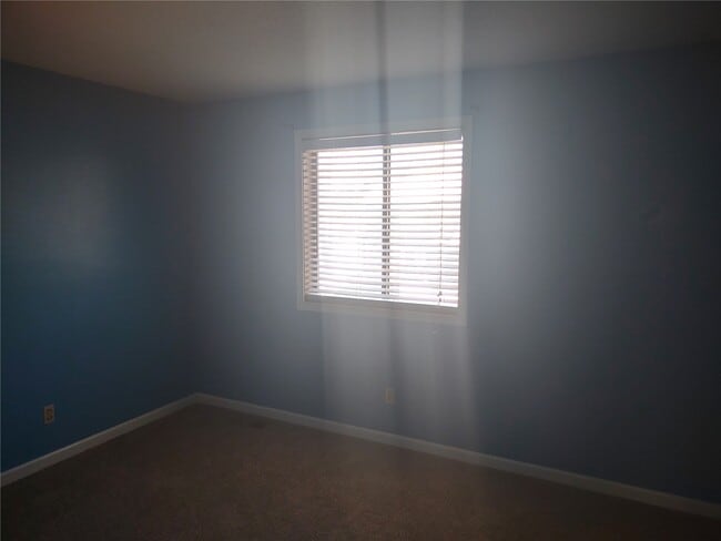 28 Cedar Grove Ct
