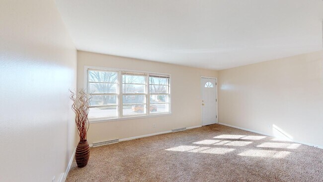 Photo - 2226 Melrose Ave