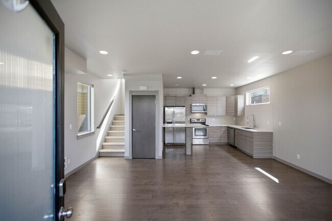 4726 Delridge Wy SW