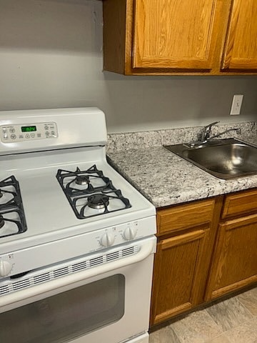 Explore your culinary dreams in this stylish and functional kitchen.