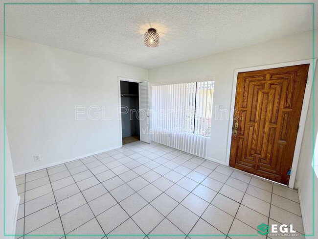 Photo - 2822 12th Ave