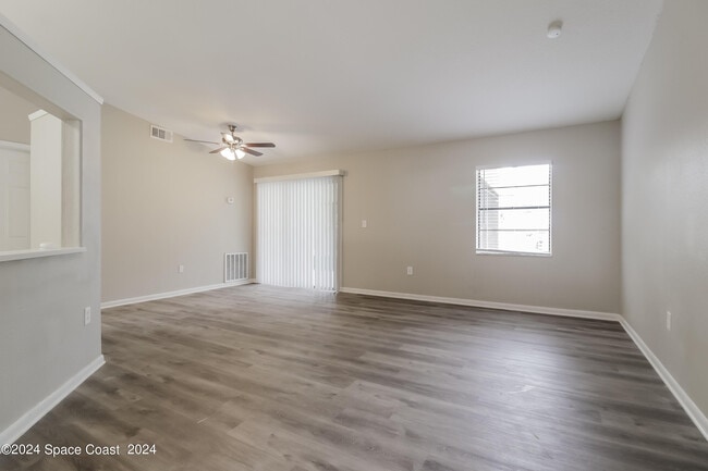 Photo - 7000 Kaylor Ave
