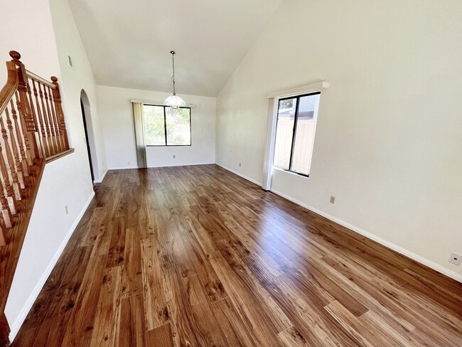 Photo - 14353 Bourgeois Way