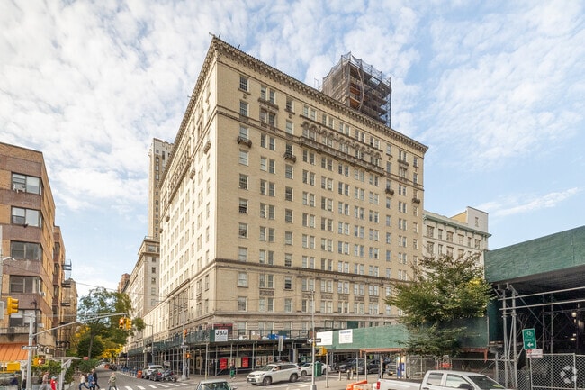 Building Photo - St George Towers Rental