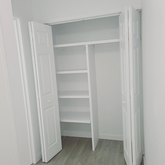 Photo - Townhouse in Dickensfield - 3 Bed 1.5 Bath Unit 161