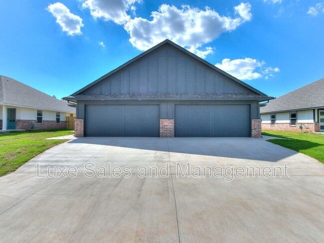 Building Photo - 10723 Lawson Pl Rd