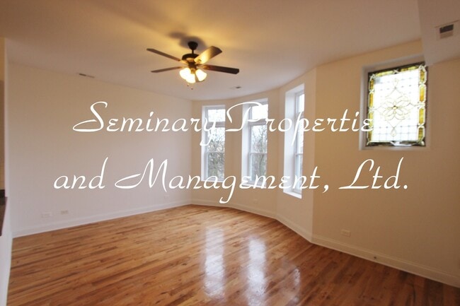 Photo - 4502-04 N Paulina