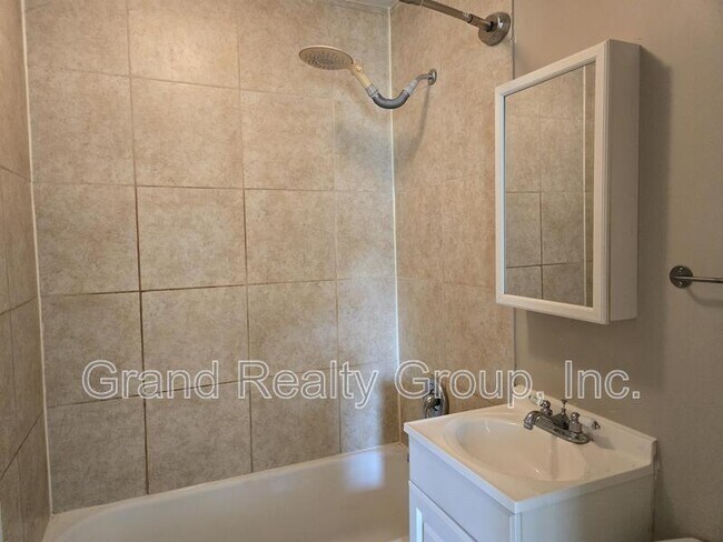 Photo - 1326 Ridgeway St