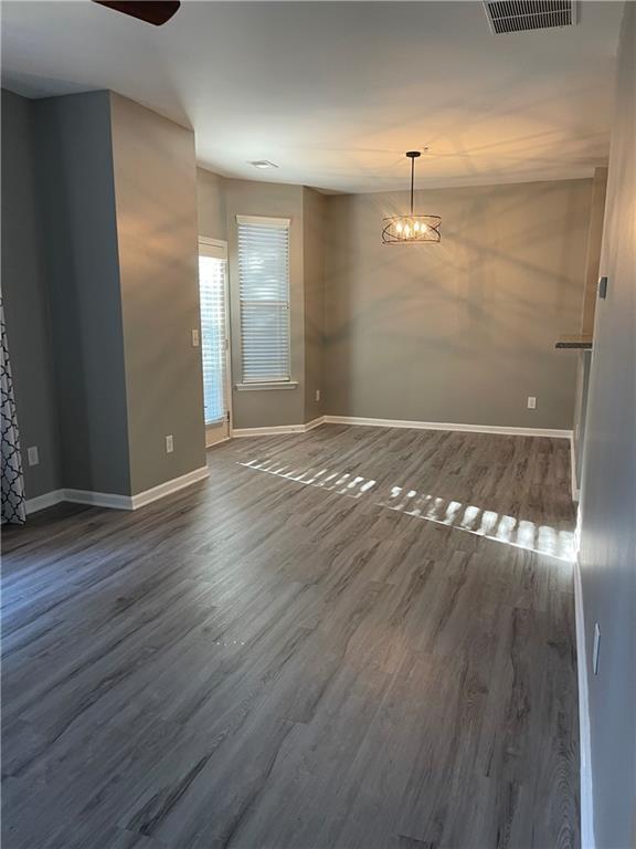 Photo - 331 Oakview Way