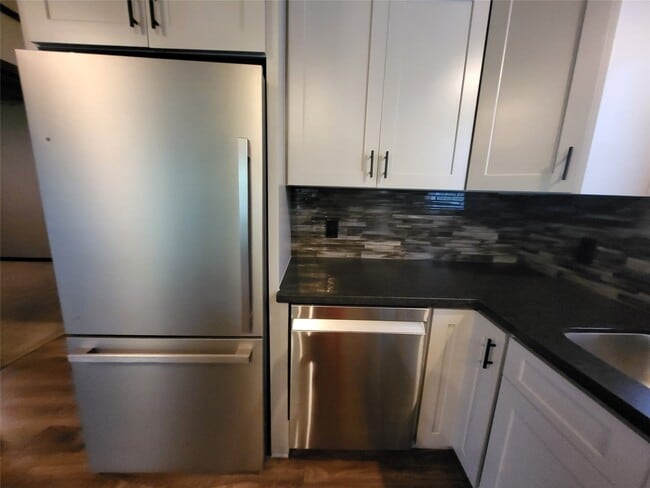 Photo - 30 Rdg Crk Dr