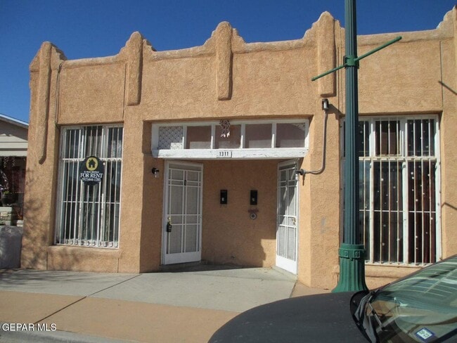 Building Photo - 1311 E San Antonio Ave Unit 1 Rental