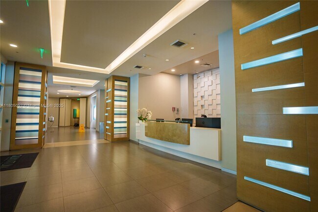 Photo - 1900 N Bayshore Dr Unidad 1918 Rental