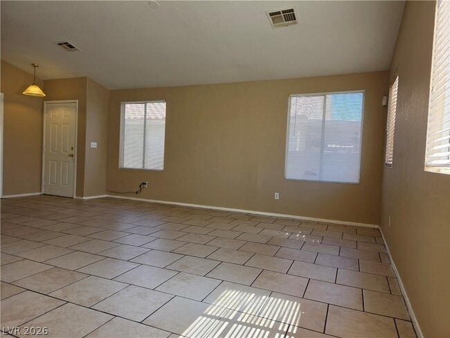 625 Alecandro Daniel Ave
