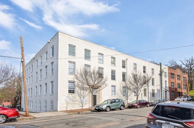 Photo - Poythress Apartments