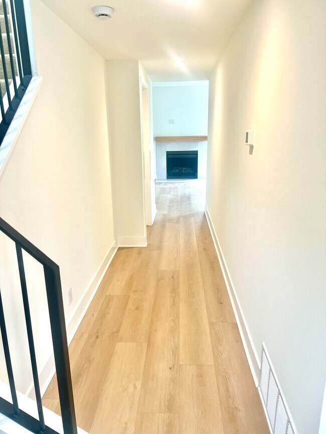 Photo - 202 18th St Apartamento Unidad 202 18th St-1