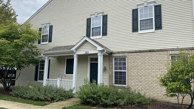 Photo - 265 Springbrook Trail S Townhome