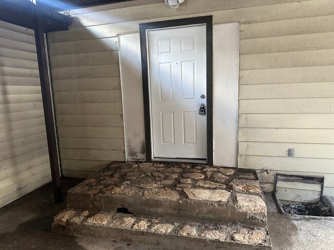 Photo - 211 W Huff Ave Unit #B