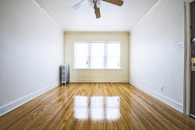 Photo - 9400 S Laflin St