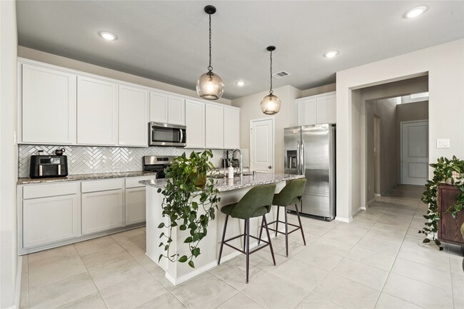 Photo - 20751 Wilde Redbud Trl