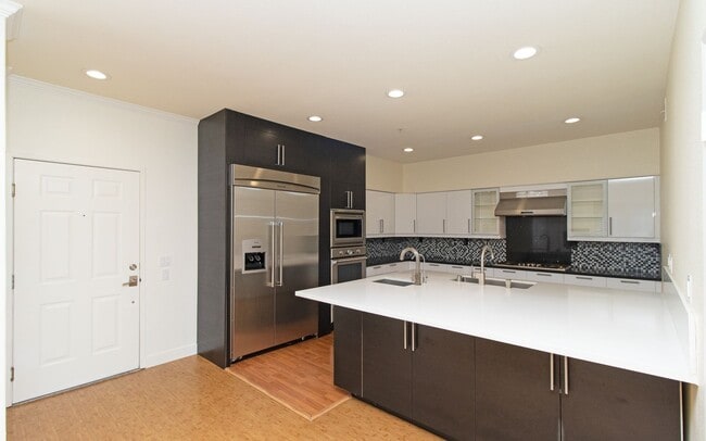 12358 Carmel Country Rd