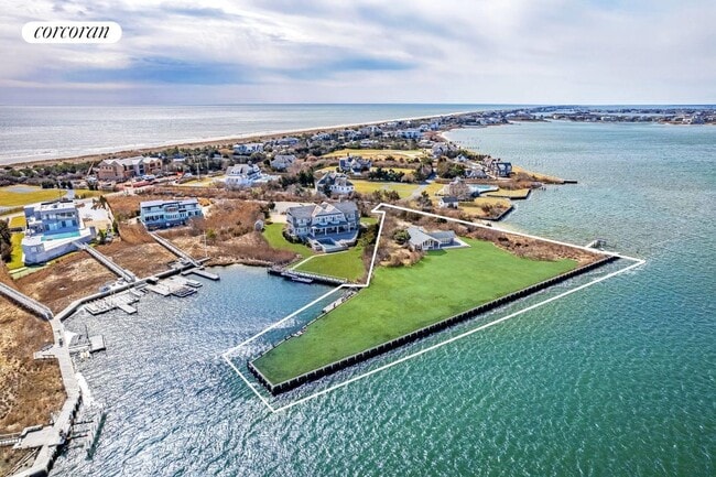 Building Photo - 1 Watersedge Dr