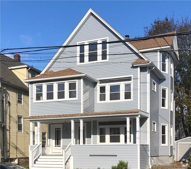 Building Photo - 46 Melrose Ave Rental